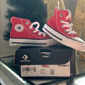 Red all star converse high top infant sneakers